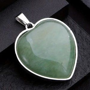 Green Aventurine Natural Gemstone Love Heart Pendant Necklace Gemstone Pendant
